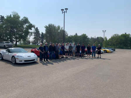 img_3476.jpg (48212 bytes)