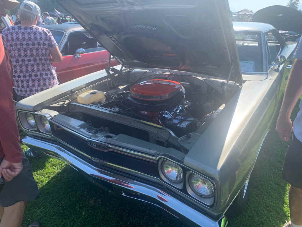 img_5423.jpg (205643 bytes)