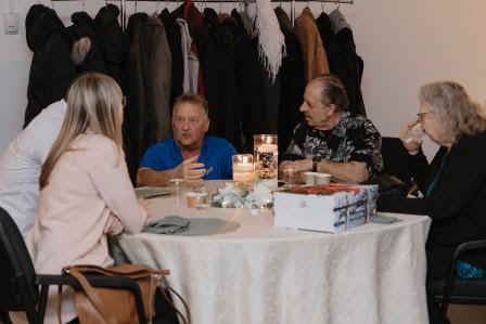 IMG_2901.jpeg (21411 bytes)