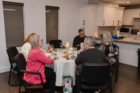 IMG_2904.jpeg (20500 bytes)